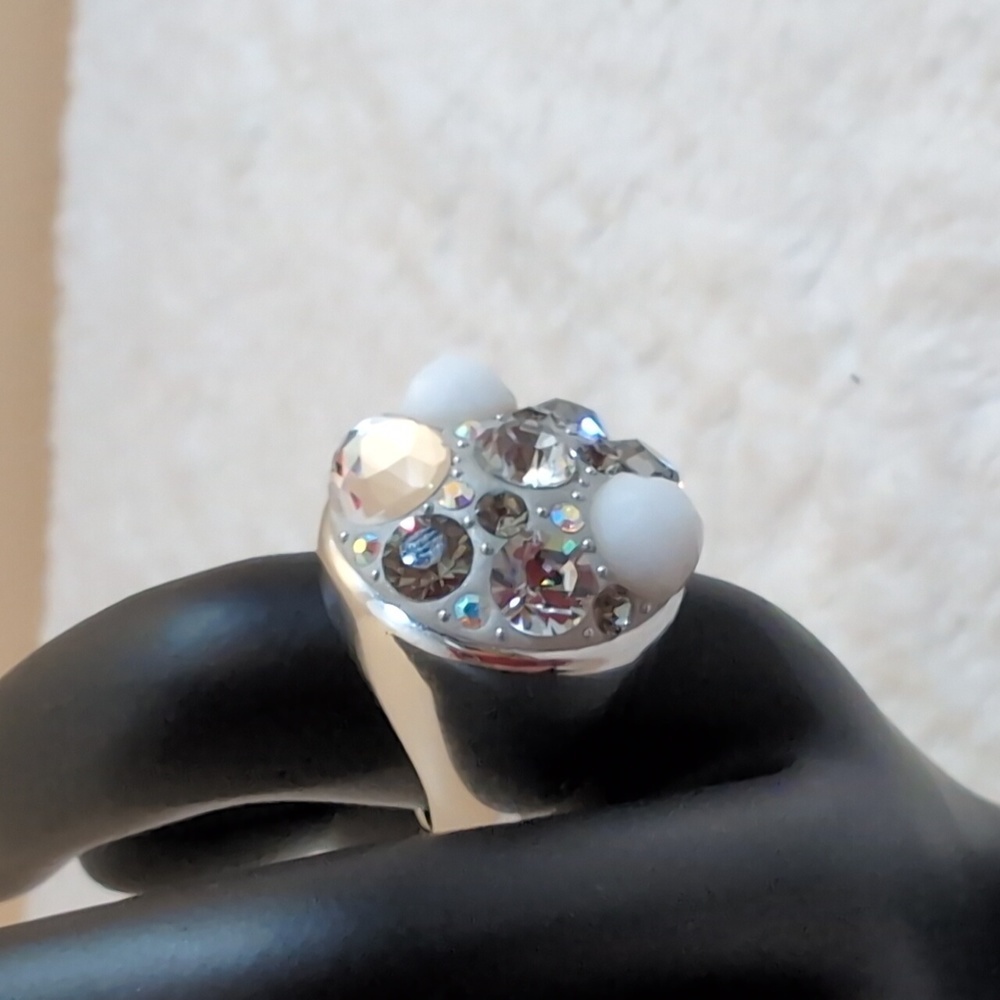 Swarovski| Silver White Glass With Clear Rhinestone Cocktail Ring - Picture 5 of 8